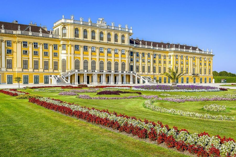 Vienna: Schönbrunn Palace & Gardens Skip-the-Line Tour - Meeting at the Ehrenhof Fountain