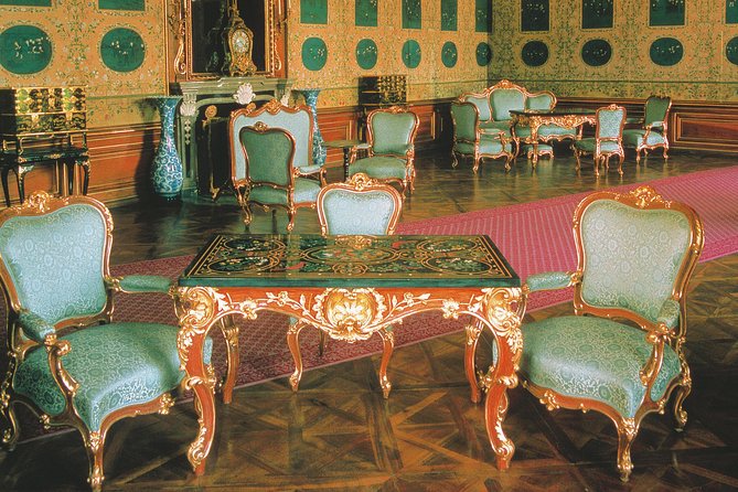 Vienna: Skip the Line Schönbrunn Palace and Gardens Guided Tour - Who will get the most from this experience
