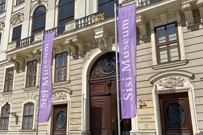 Vienna: Skip-the-Line Ticket to Sisi Museum, Hofburg and Gardens - The Imperial Apartments show court life in formal rooms