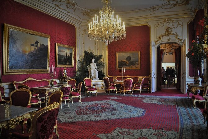 Vienna: Skip-the-Line Ticket to Sisi Museum, Hofburg and Gardens - Who will enjoy this visit most
