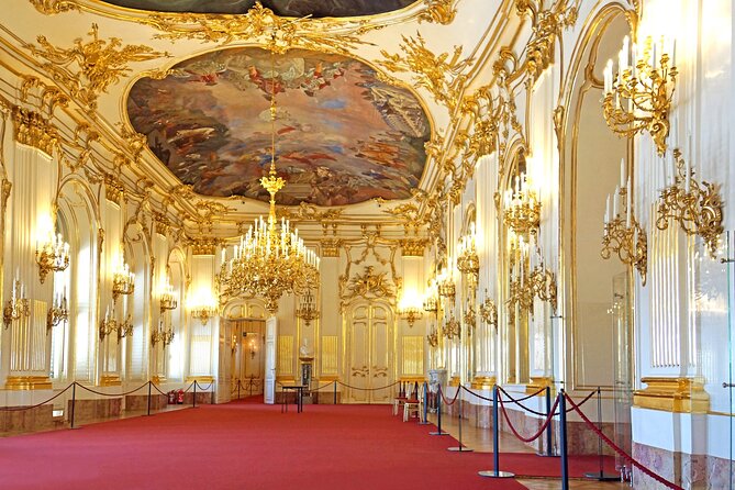 Vienna Skip-The-Line to Hofburg Palace, Sisi Museum and Gardens - Sisi Museum: Elisabeth beyond the portrait