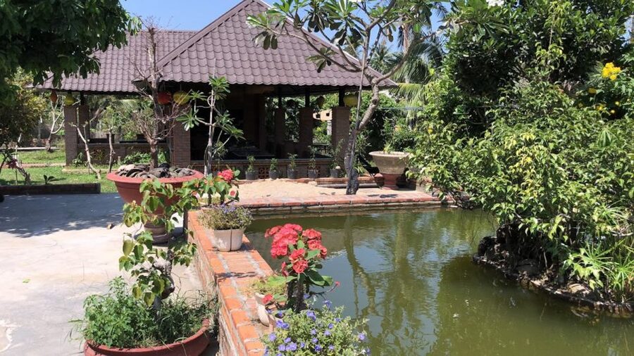 Viet Garden Cooking Class (Countryside and Market tour) - Lunch, conversation, and the personal side of the tour