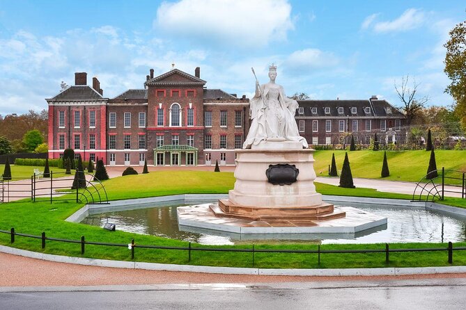 VIP Kensington Palace Gardens Tour & Royal Tea Crown Experience - Five things to know before booking