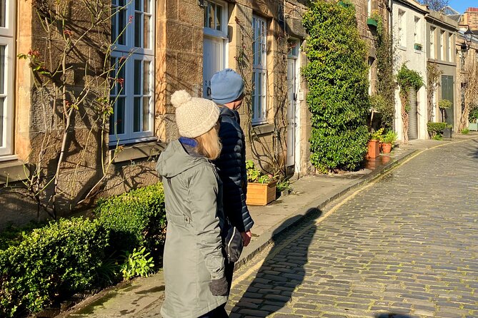 Walk Dean Village, New Town & Royal Botanics - Stockbridge and the market connection