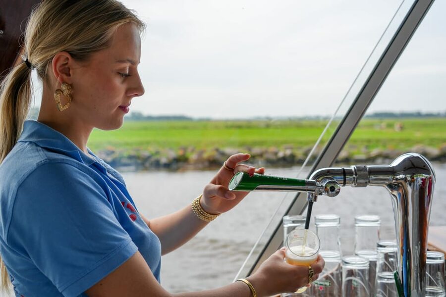 Warmond: Kagerplassen Cruise with "Tulip Experience" Ticket - My verdict on the Kagerplassen and tulip combination