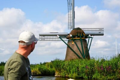 Warmond: Windmill Cruise and Keukenhof Entry Ticket