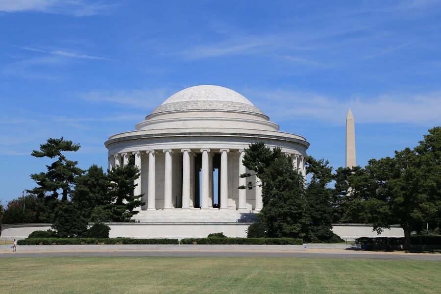 Washington DC: Cherry Blossom Walking Tour - What the $45 price gets you
