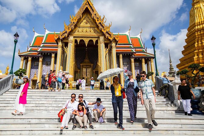 White Orchid Dinner Cruise at Bangkok with Pickup & Live Music - Key points to know before you book