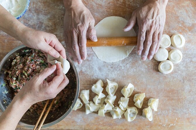 Zhujiajiao and Yu Garden Tour with Wonton Making in Shanghai - Is $229 a fair price?